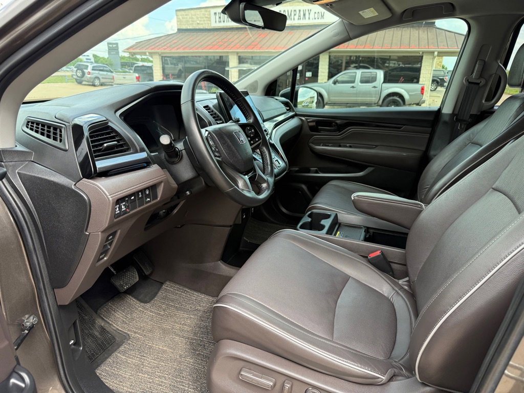 Used 2022 Honda Odyssey Elite image 12