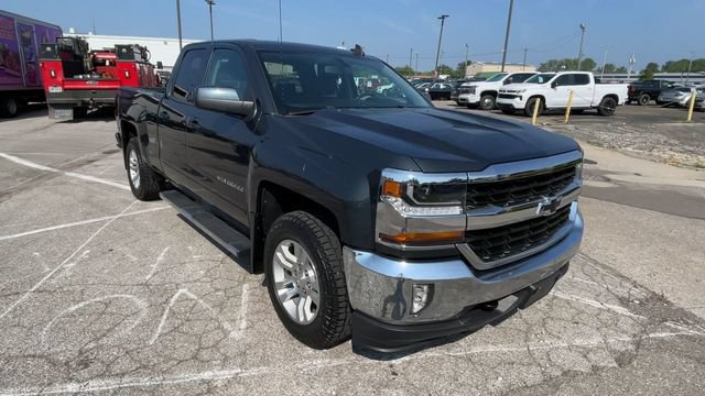 Certified 2018 Chevrolet Silverado 1500 LT w/ All Star Edition AWD/4WD image 4