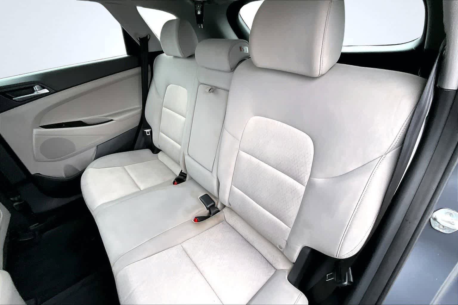 Used 2017 Hyundai Tucson SE image 13
