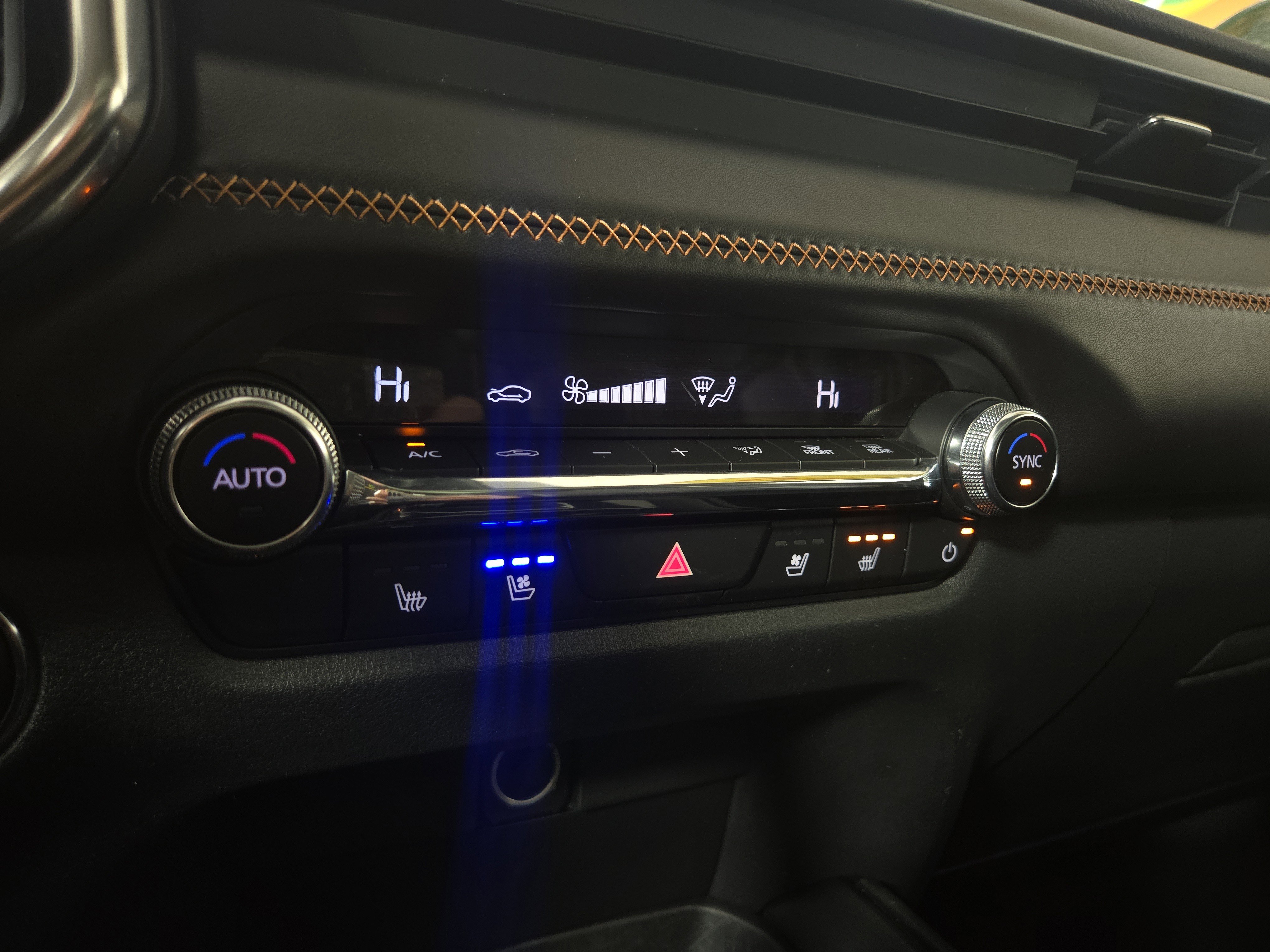 Used 2025 MAZDA CX-50 AWD 2.5 S w/ Premium Plus Pkg image 27