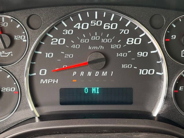 New 2026 Chevrolet Express 4500 Extended w/ Power Convenience Package RWD image 3