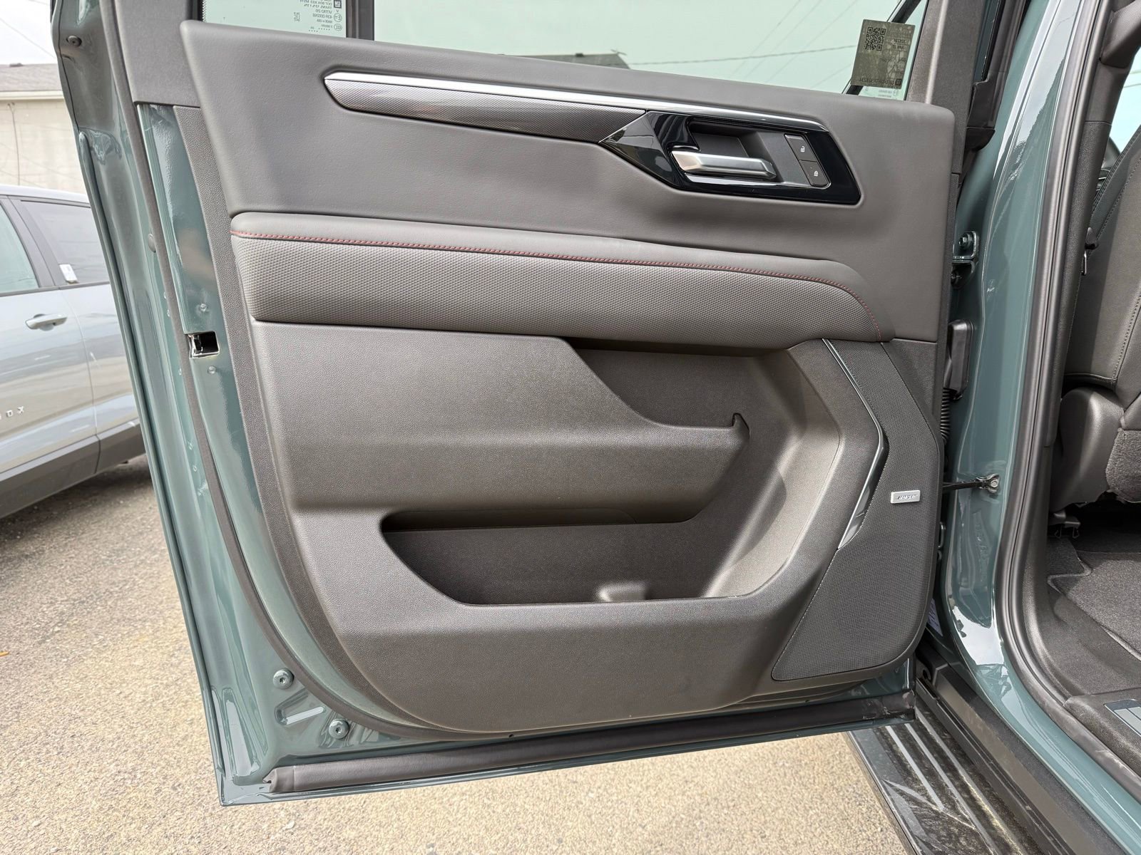 New 2026 Chevrolet Suburban RST AWD/4WD image 22