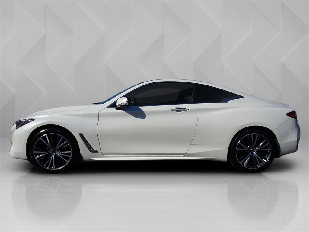 Used 2021 INFINITI Q60 3.0t Luxe w/ Essential Package image 2