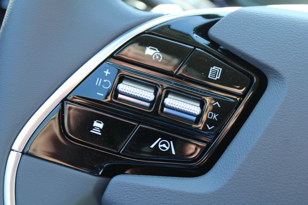 New 2026 Kia Niro FWD image 24