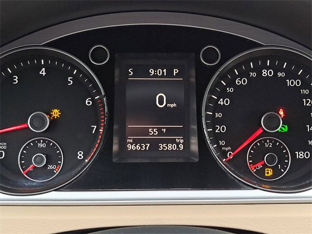 Used 2013 Volkswagen CC Sport image 12