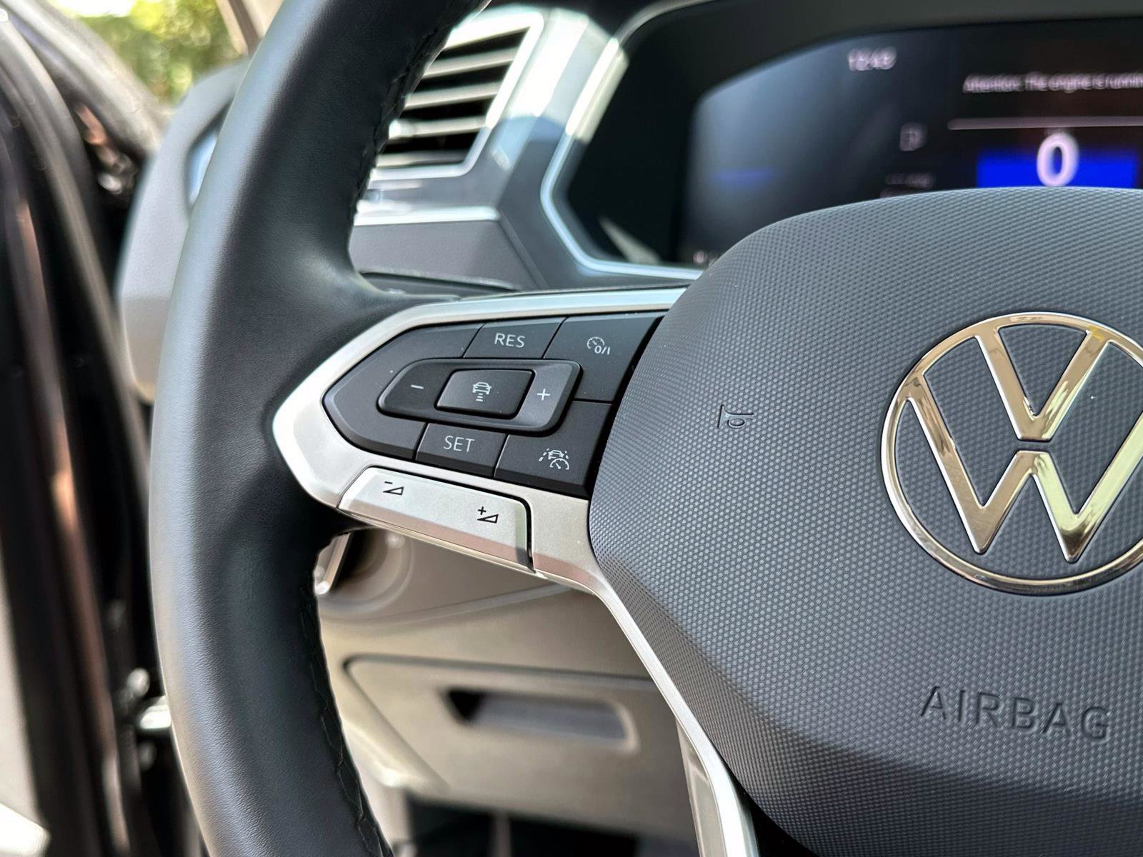 Used 2024 Volkswagen Tiguan Wolfsburg Edition image 27