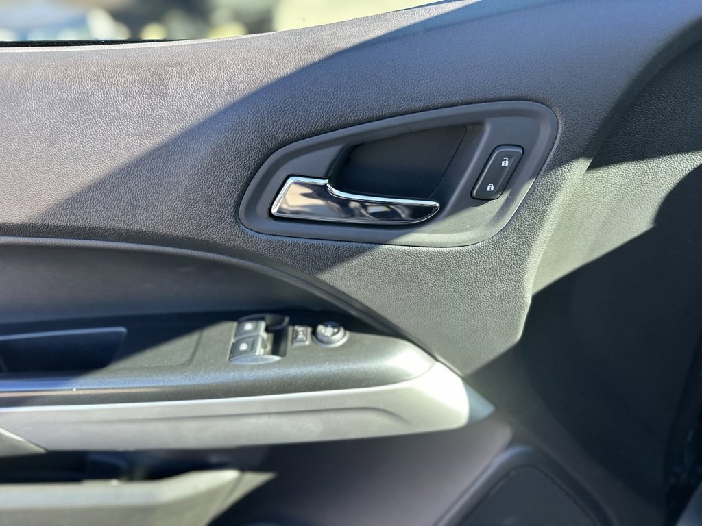 Used 2019 Chevrolet Colorado ZR2 image 32