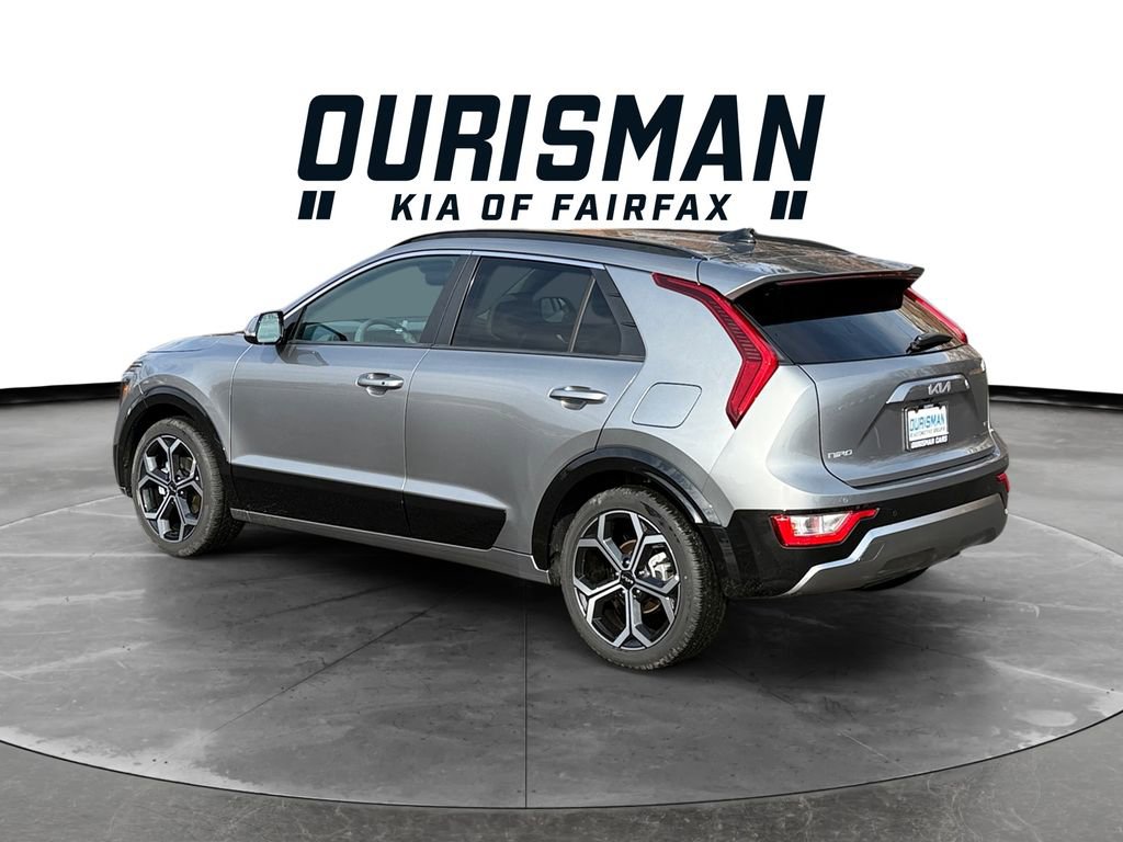Certified 2025 Kia Niro EX Touring image 4