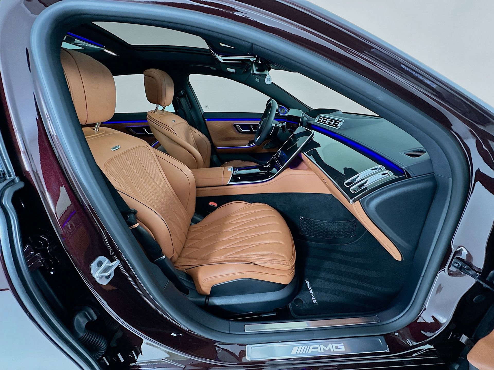 Used 2026 Mercedes-Benz S 63 AMG S image 32