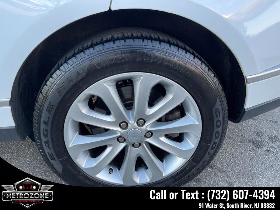 Used 2016 Land Rover Range Rover HSE AWD/4WD image 38