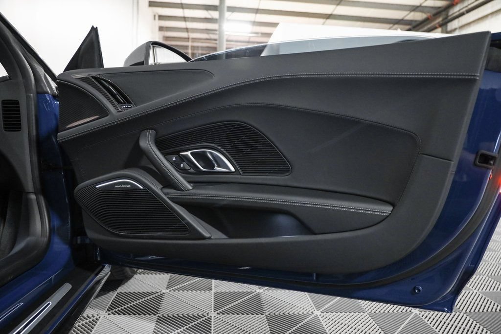 Used 2023 Audi R8 V10 performance AWD/4WD image 23