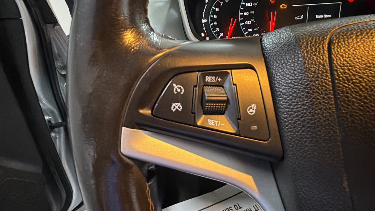 Used 2017 Chevrolet Sonic Premier FWD image 16