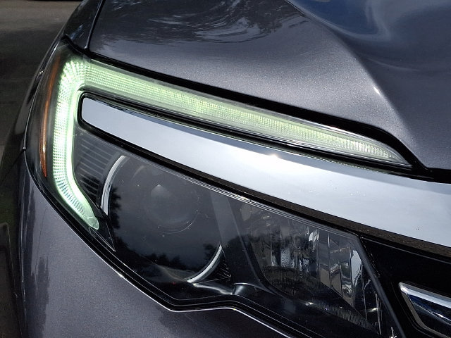 Used 2017 Honda Pilot Touring image 9