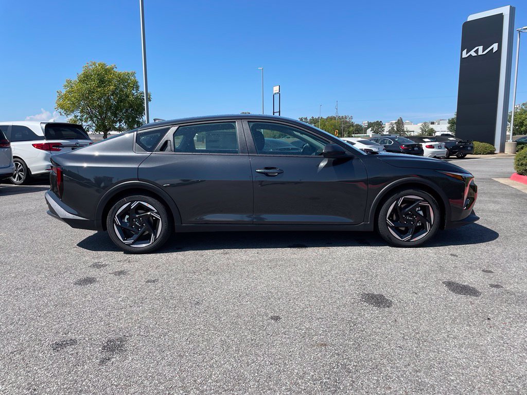New 2026 Kia K4 EX FWD image 8