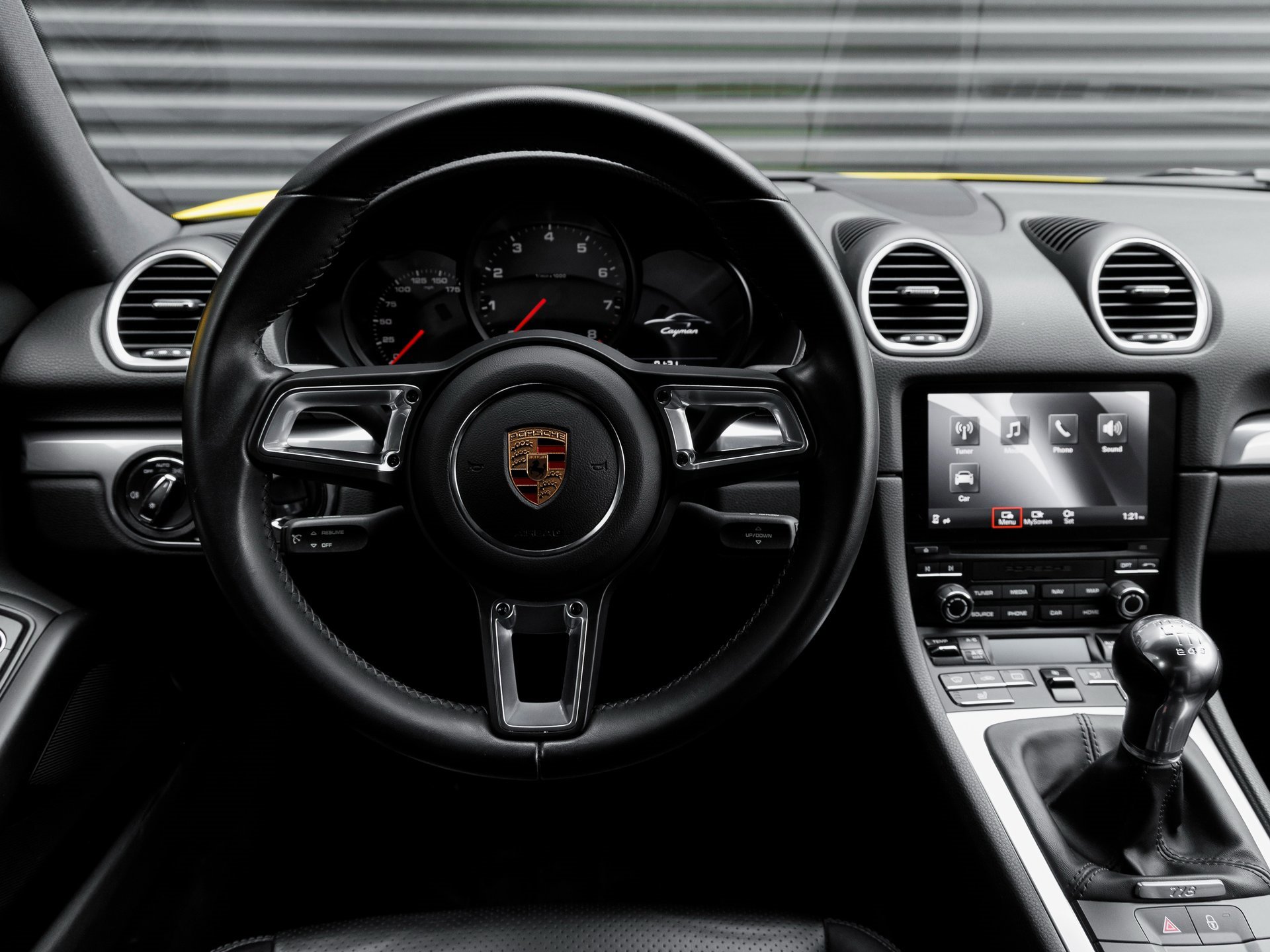 Used 2017 Porsche 718 Cayman image 17