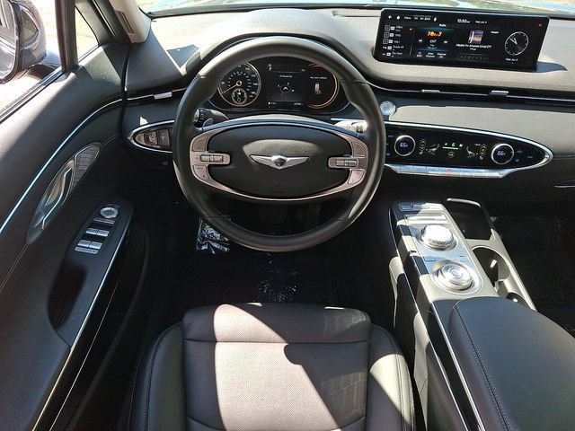 Used 2025 Genesis GV70 2.5T AWD/4WD image 11