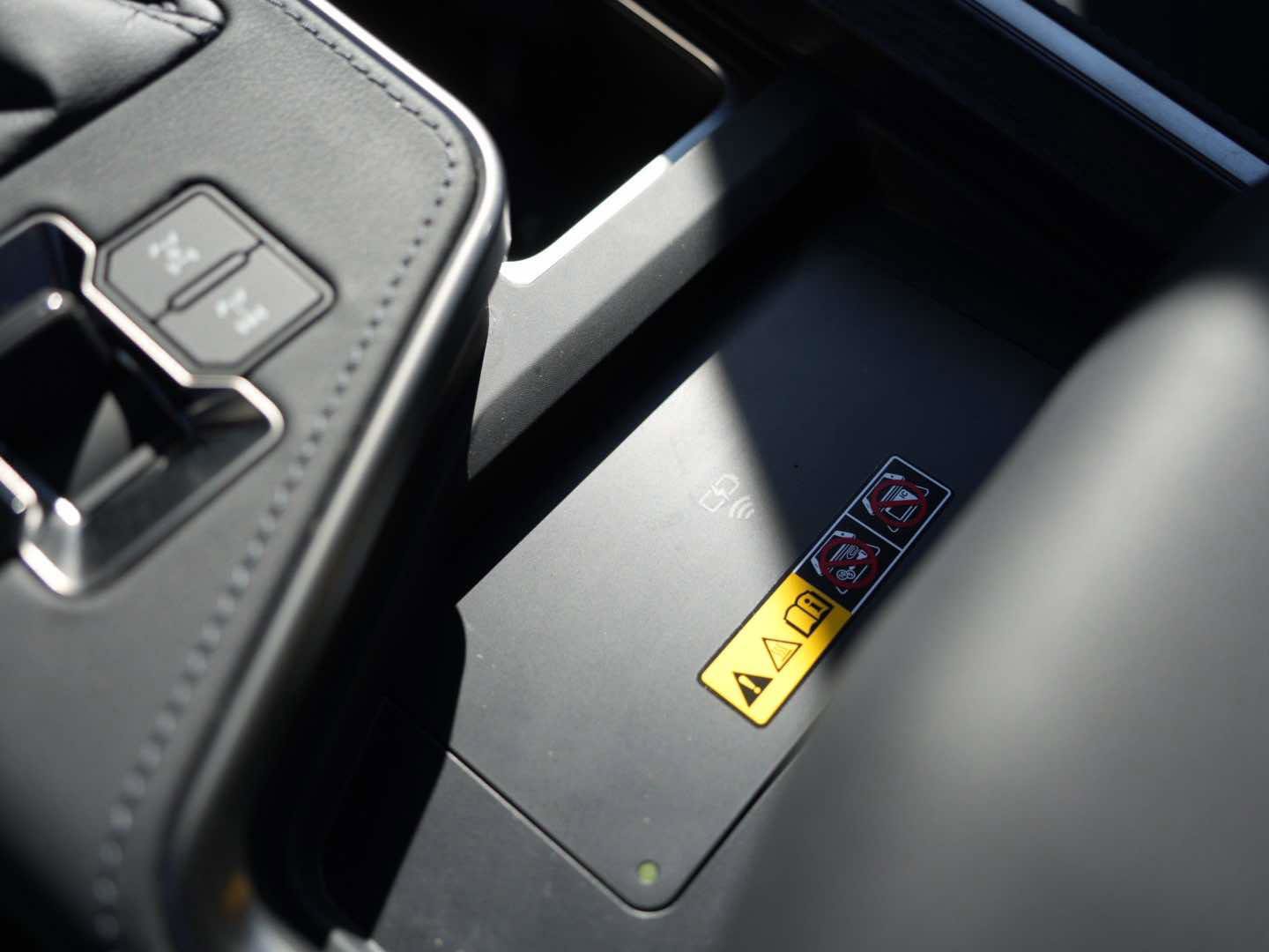 Used 2025 Lexus GX 550 w/ Accessory Package (CT) image 37