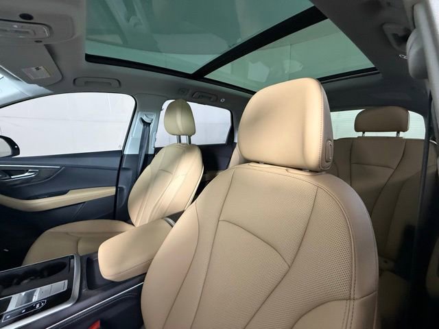 Used 2025 Audi Q7 3.0T Premium Plus image 10
