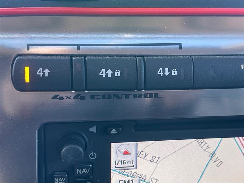 Used 2009 HUMMER H3T Alpha AWD/4WD image 23