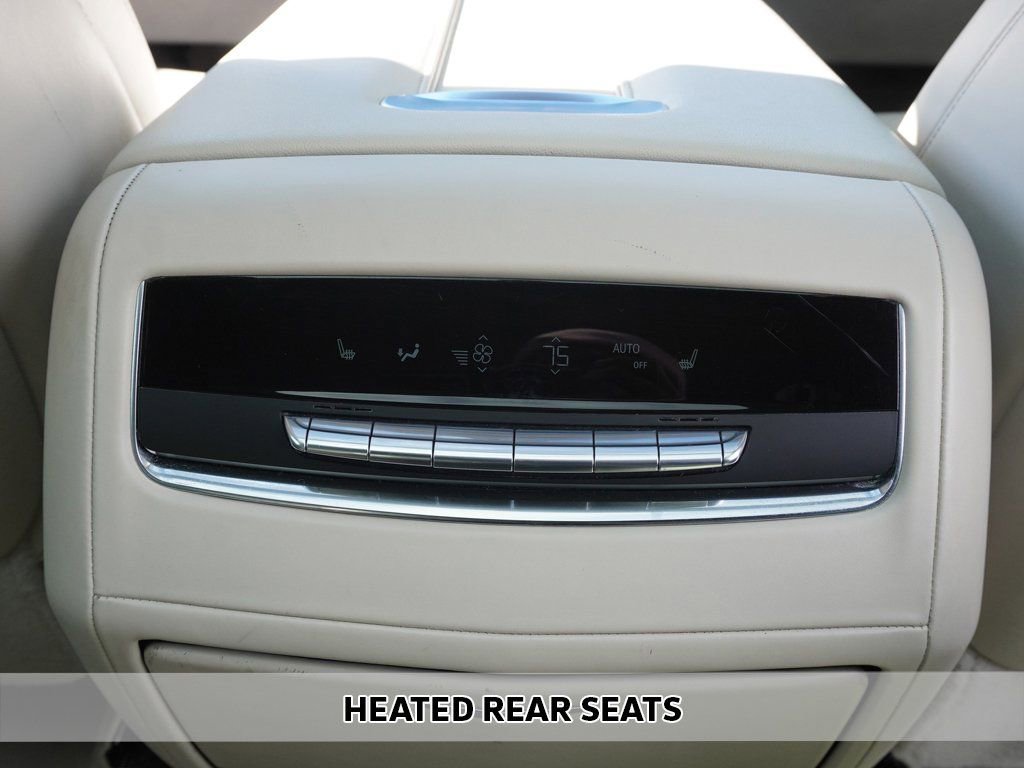 Used 2023 Cadillac Escalade ESV Premium Luxury Platinum w/ Heavy-Duty Trailer Package image 11