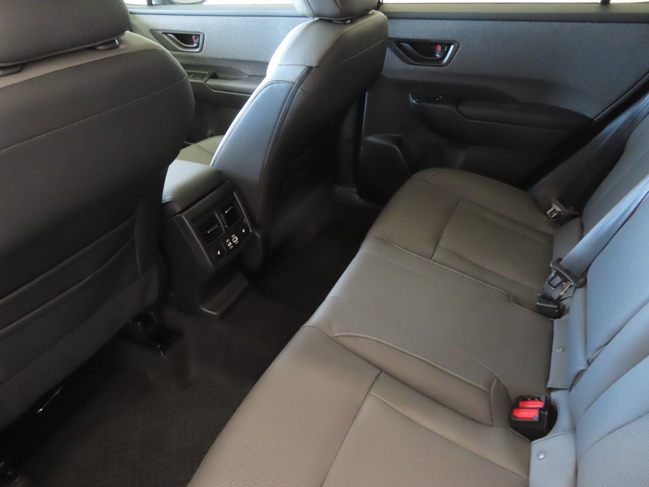 New 2026 Subaru Outback Limited XT AWD/4WD image 22