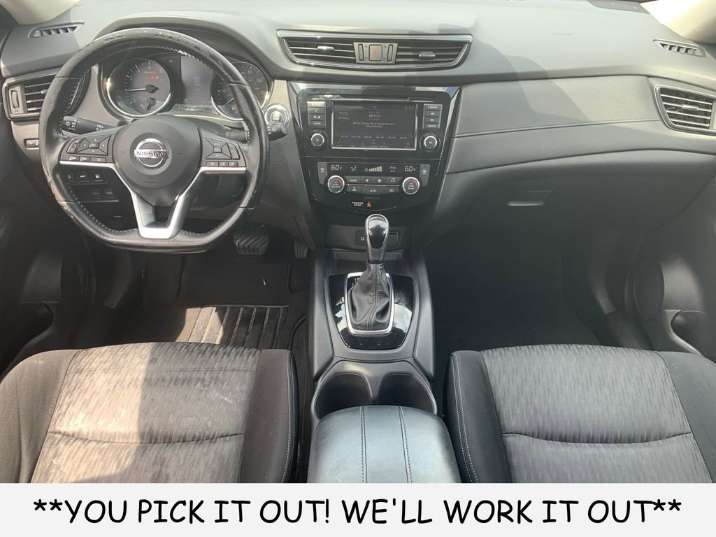 Used 2020 Nissan Rogue SV FWD image 23