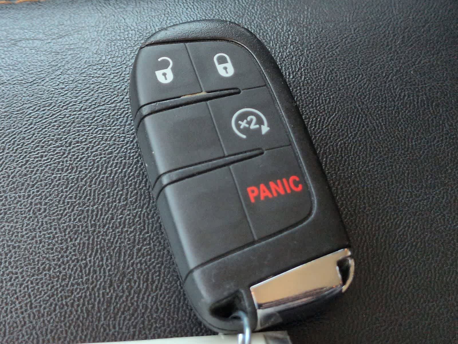 Used 2019 Jeep Compass Limited AWD/4WD image 34
