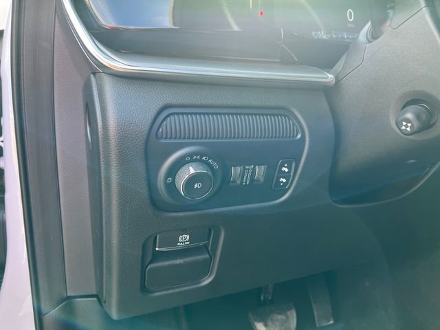 New 2024 Jeep Wagoneer L Series II w/ Convenience Group I image 29