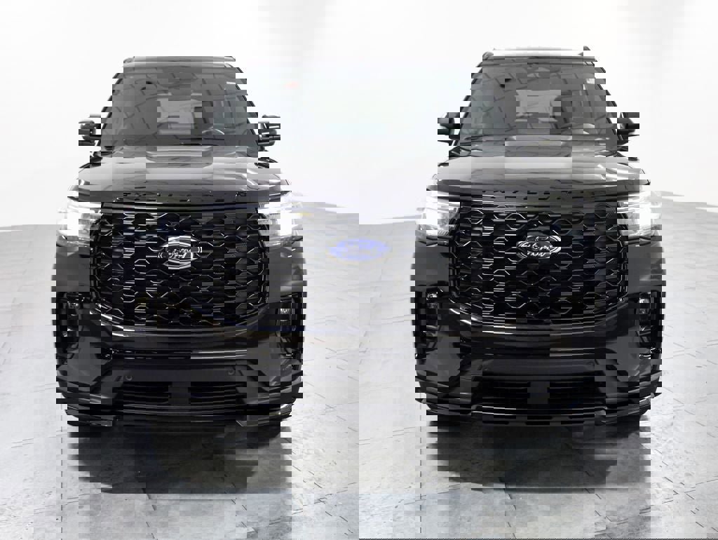 Certified 2025 Ford Explorer ST-Line image 2