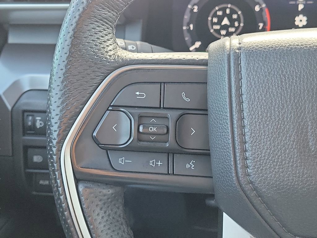 Certified 2025 Toyota Tacoma TRD Off-Road w/ TRD Off Road Premium Package AWD/4WD image 22