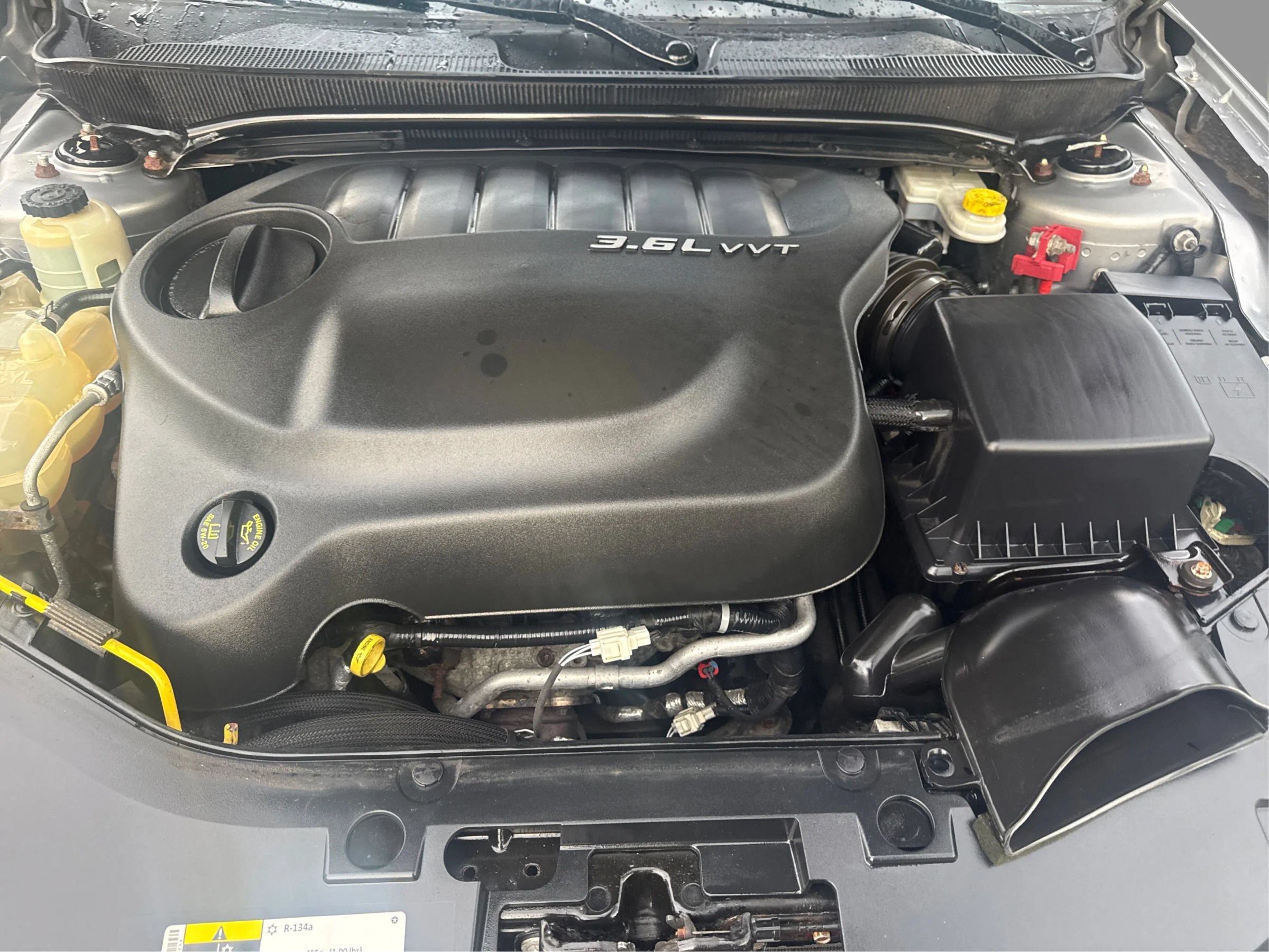 Used 2014 Chrysler 200 S FWD image 11