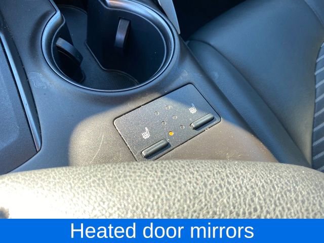 Used 2022 Toyota Camry SE image 12