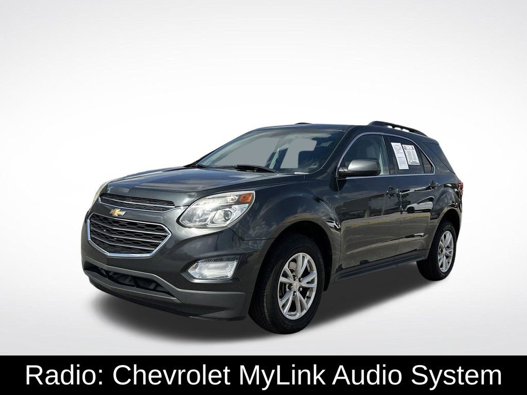 Used 2017 Chevrolet Equinox LT image 2