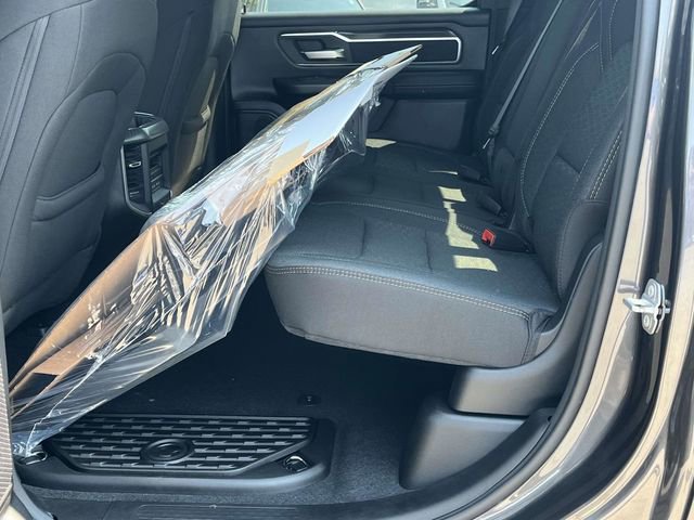 New 2026 RAM 1500 4x4 Crew Cab image 12