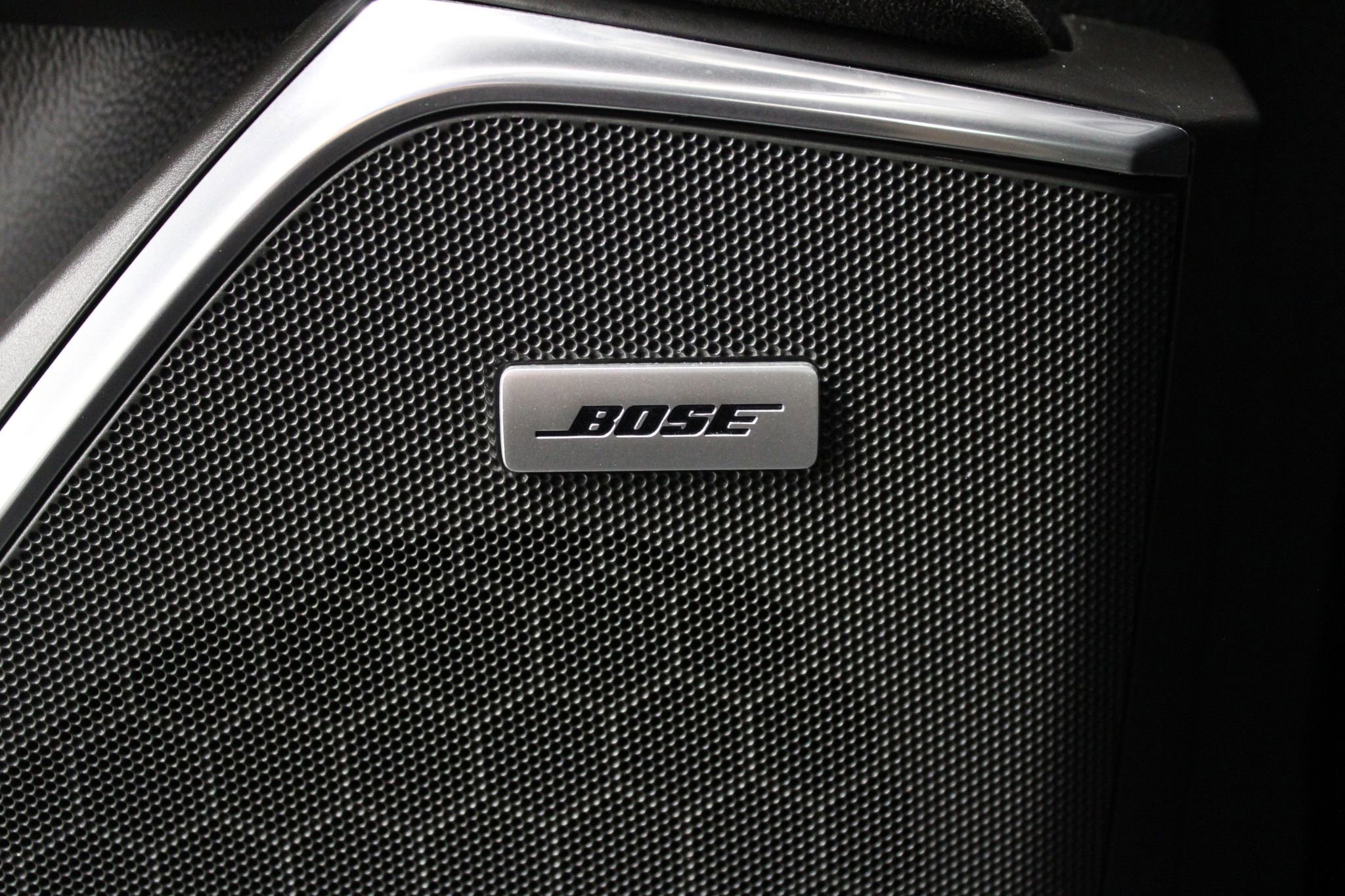 Used 2020 Cadillac Escalade ESV Platinum AWD/4WD image 49