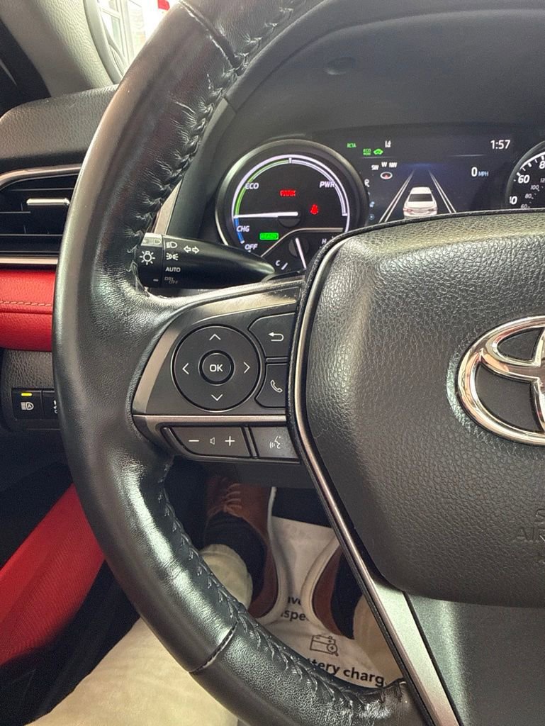 Used 2022 Toyota Camry XSE w/ Navigation Upgrade Package FWD image 19