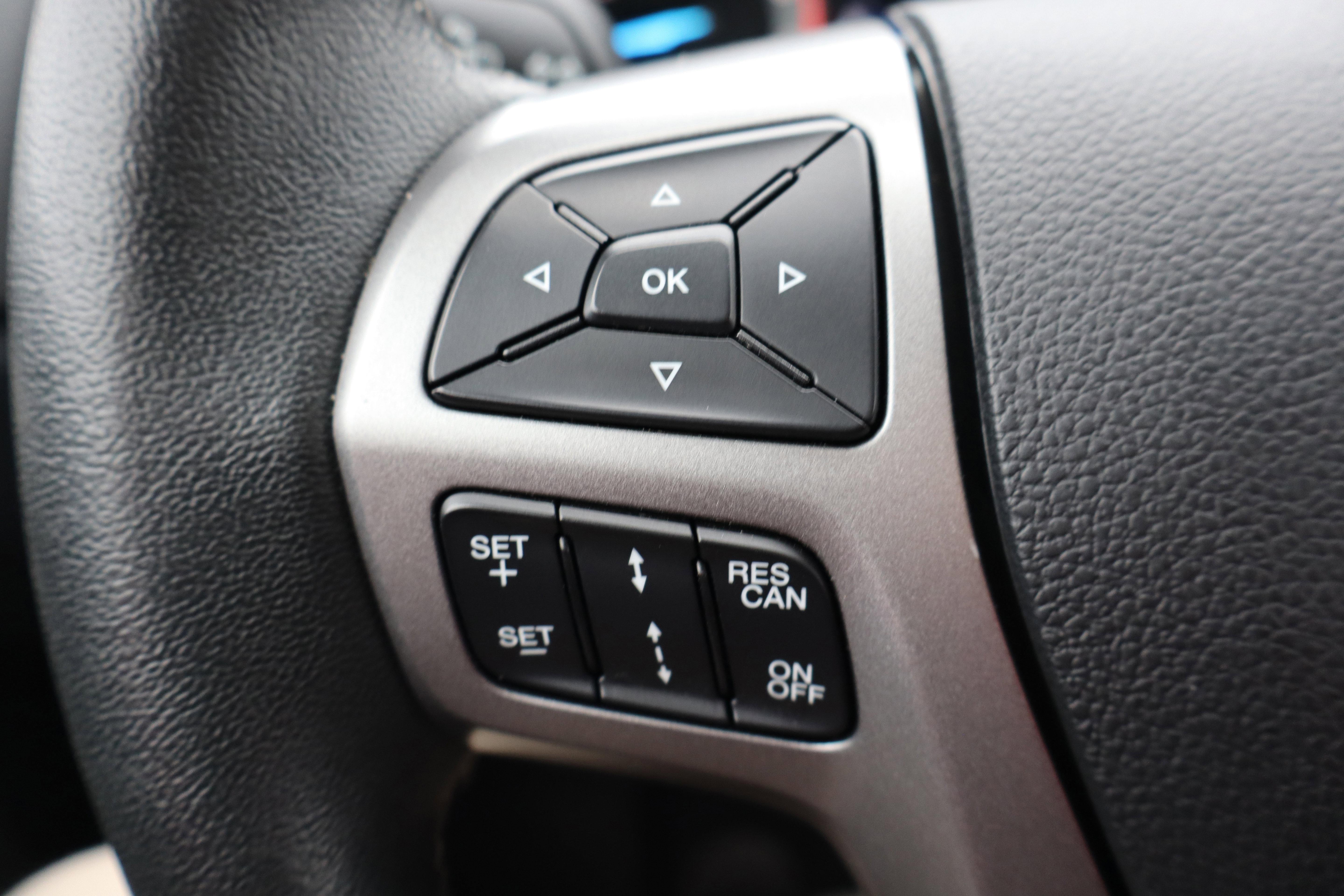 Used 2022 Ford Ranger XLT w/ Equipment Group 301A Mid image 16