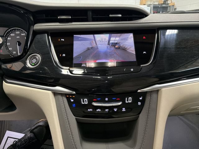 Used 2023 Cadillac XT6 Premium Luxury w/ LPO, Floor Liner Package AWD/4WD image 17