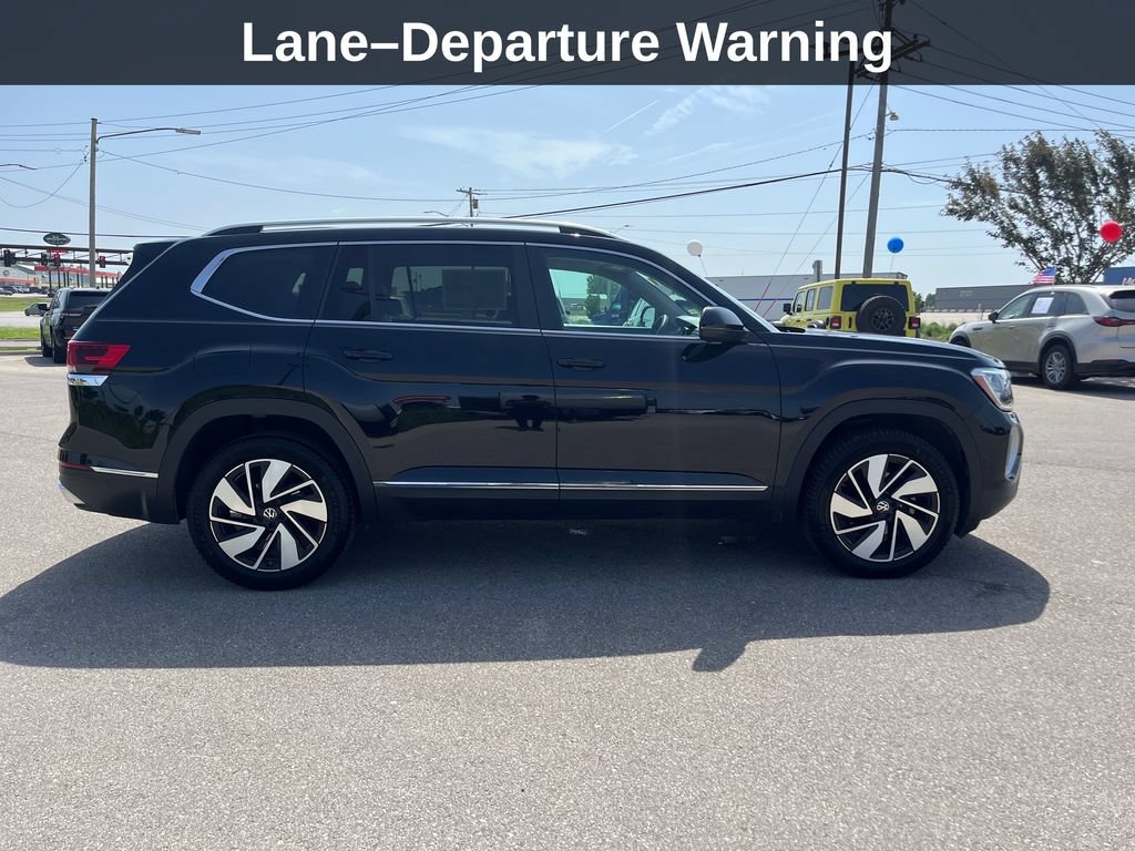 Used 2024 Volkswagen Atlas SEL AWD/4WD image 8