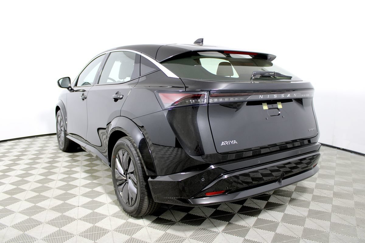 Used 2023 Nissan Ariya FWD image 4