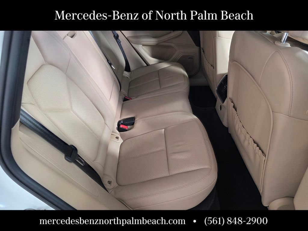 Used 2021 Porsche Macan AWD/4WD image 25