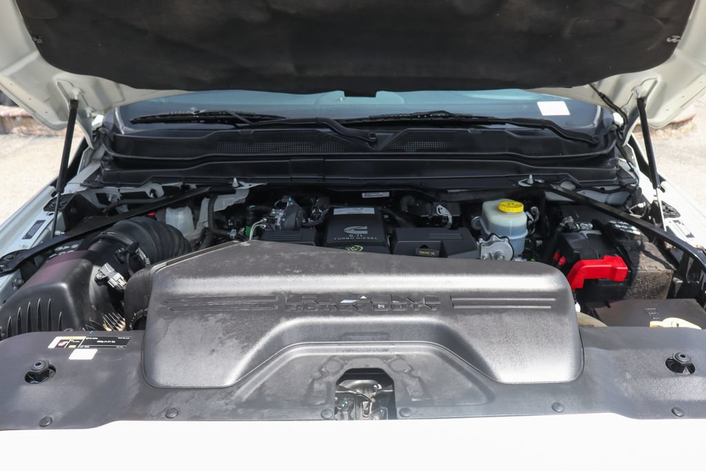 Used 2022 RAM 2500 Laramie AWD/4WD image 16