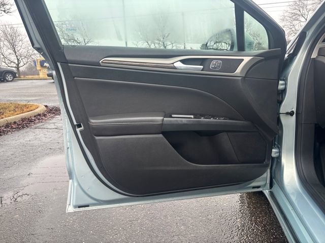 Used 2013 Ford Fusion SE image 12