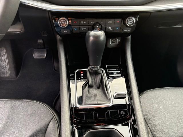 Used 2023 Jeep Compass Limited image 23