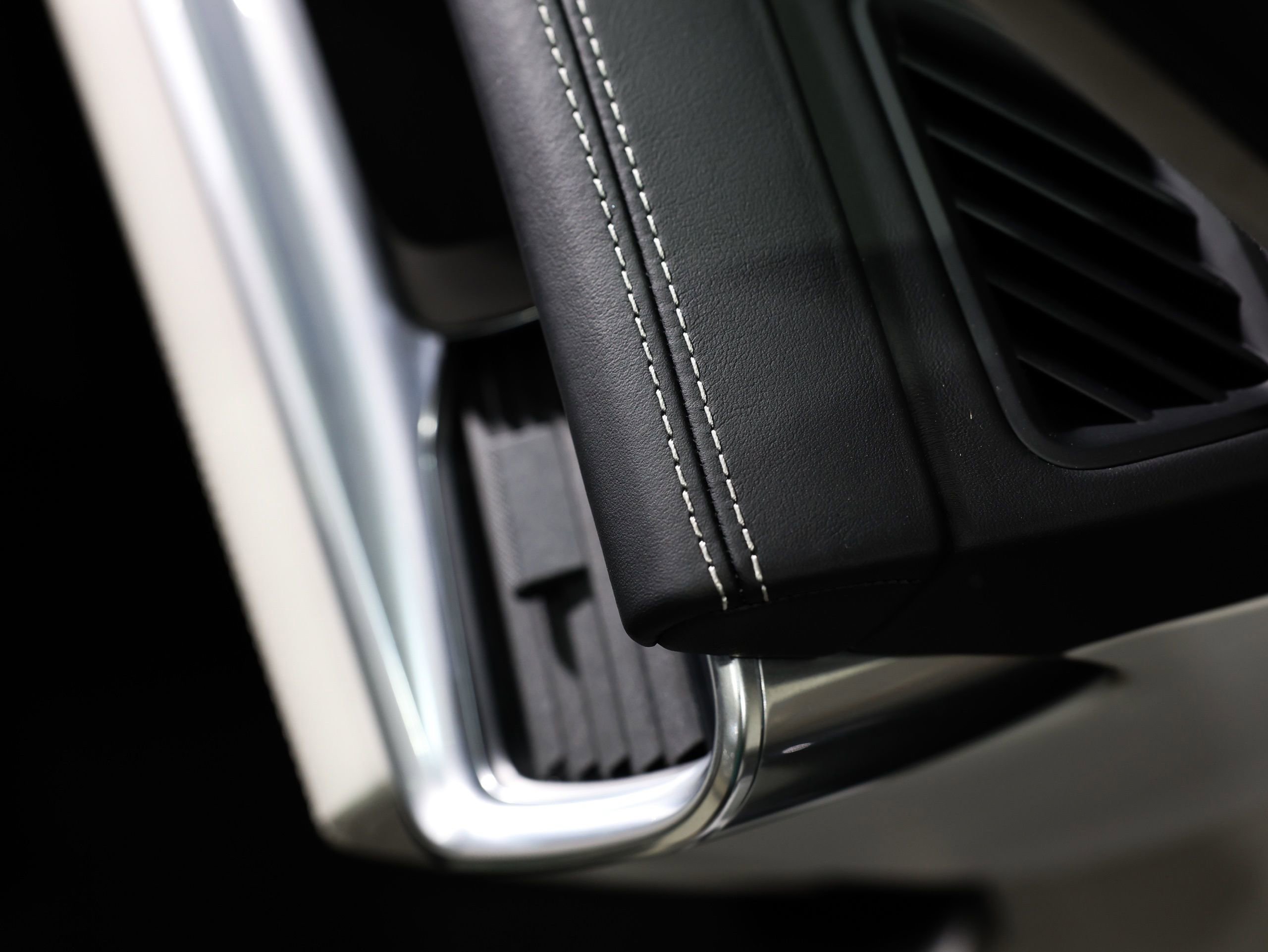 Used 2023 Porsche Panamera Turbo S image 50