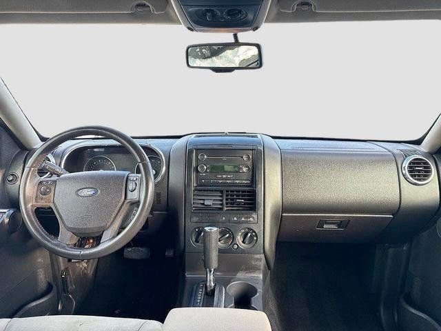 Used 2008 Ford Explorer XLT AWD/4WD image 19
