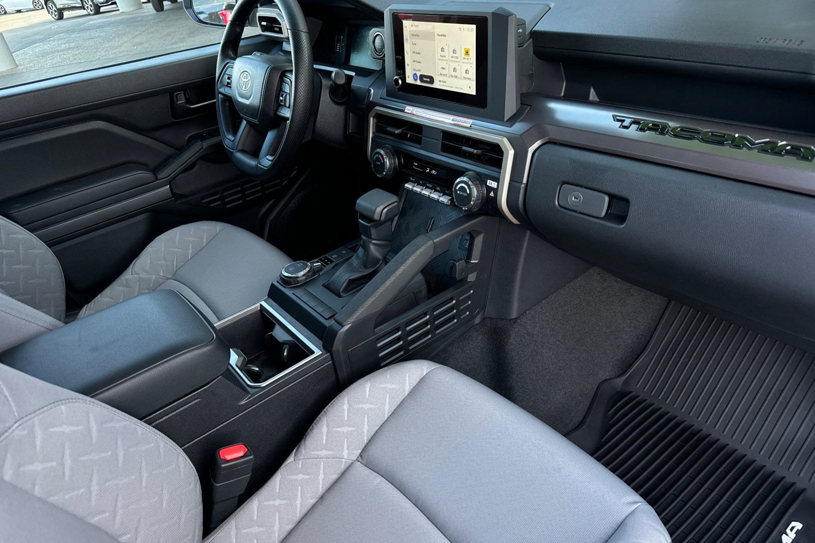 New 2026 Toyota Tacoma SR5 AWD/4WD image 33