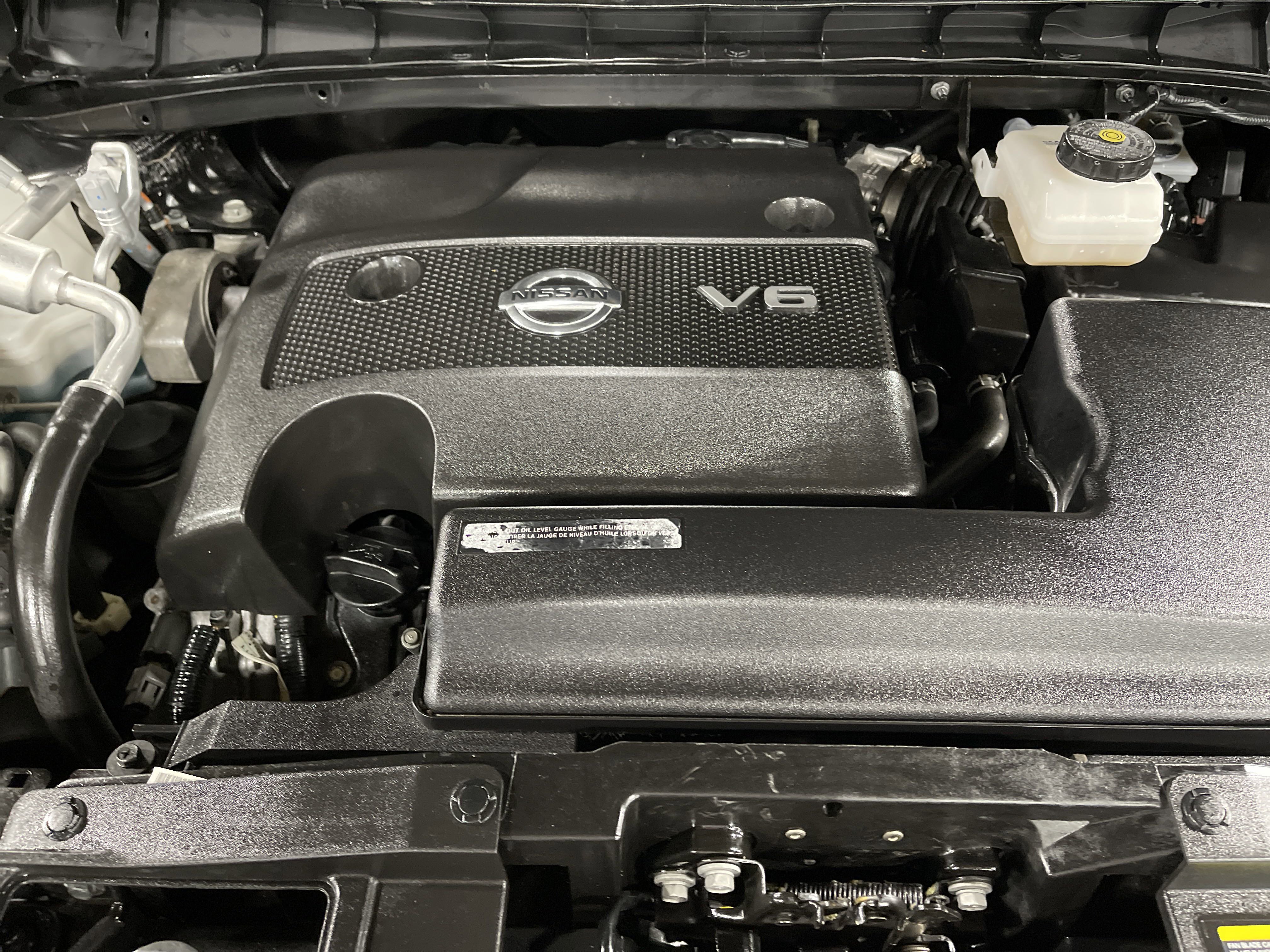 Used 2024 Nissan Murano SV w/ SV Midnight Edition Package image 16