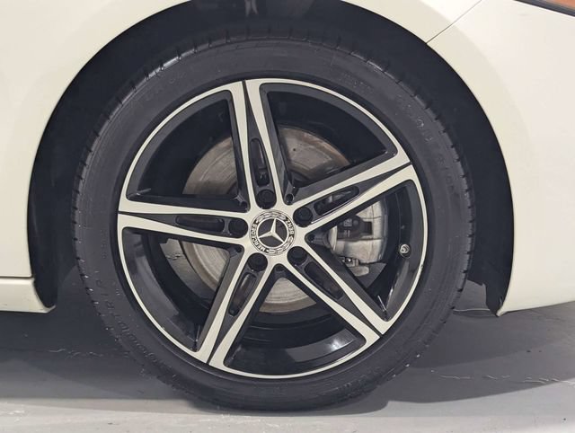 Used 2022 Mercedes-Benz A 220 w/ Premium Package Lite image 27
