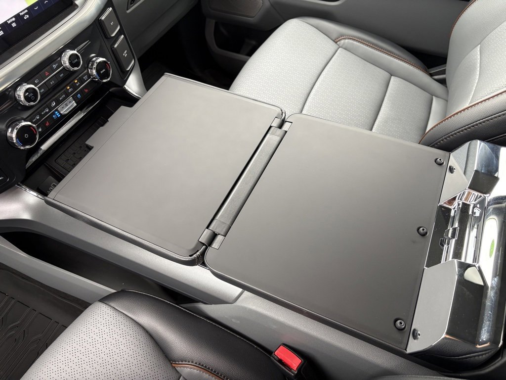 New 2025 Ford F150 Lariat w/ Equipment Group 501A Mid image 14